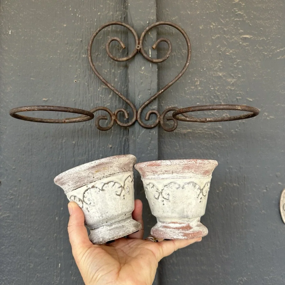 Vintage Iron Double Plant Wall Holder Flower Pot Planter Rustic Heart Scroll
